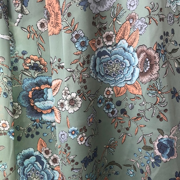 Blouse - Picture 2 of 2